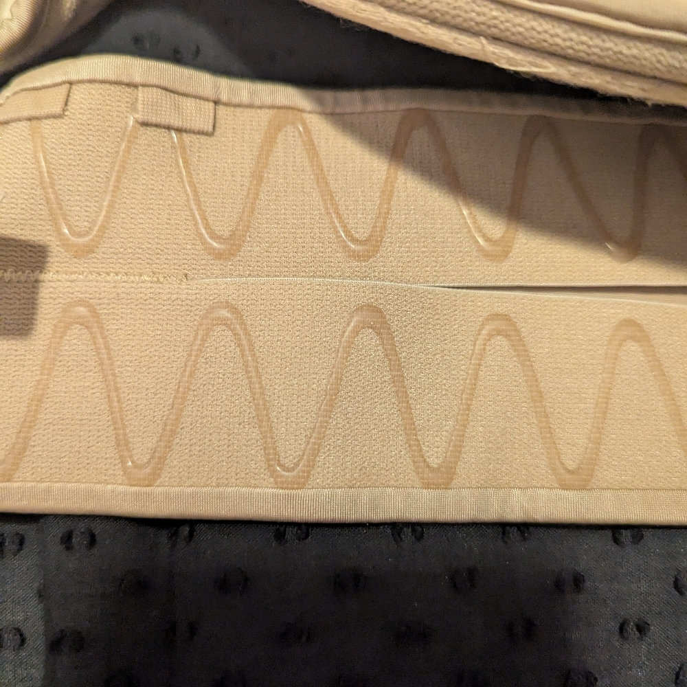Nude strapless bra - Cacique - Picture 3 of 5